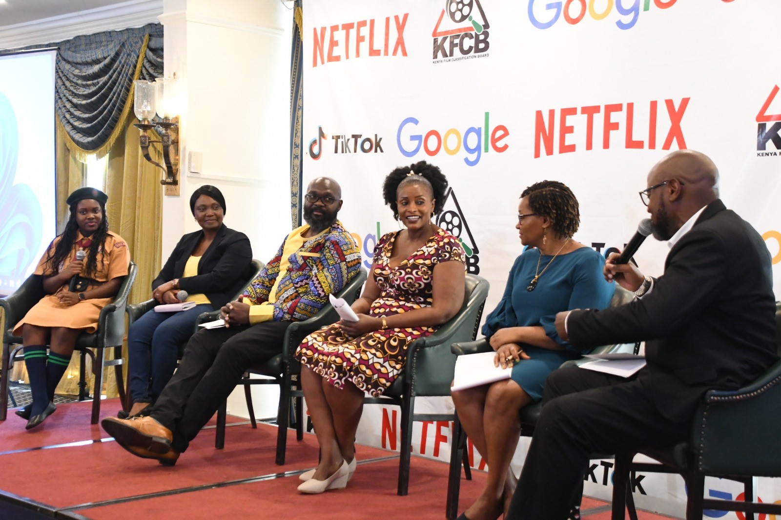 Digital parenting skills