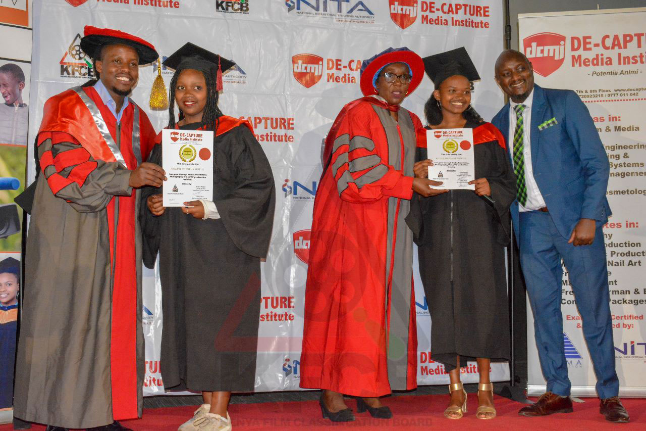 Decapture-graduation-3