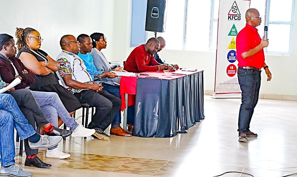𝗦𝘁𝘂𝗱𝗲𝗻𝘁𝘀 𝗽𝘂𝗿𝘀𝘂𝗶𝗻𝗴 𝗙𝗶𝗹𝗺, 𝗠𝗲𝗱𝗶𝗮, 𝗮𝗻𝗱 𝗝𝗼𝘂𝗿𝗻𝗮𝗹𝗶𝘀𝗺 𝘂𝗿𝗴𝗲𝗱 𝘁𝗼 𝗹𝗲𝘃𝗲𝗿𝗮𝗴𝗲 𝗼𝗻 𝗧𝗲𝗰𝗵𝗻𝗼𝗹𝗼𝗴𝘆 𝘁𝗼 𝗴𝗿𝗼𝘄 𝘁𝗵𝗲𝗶𝗿 𝗖𝗮𝗿𝗲𝗲𝗿𝘀